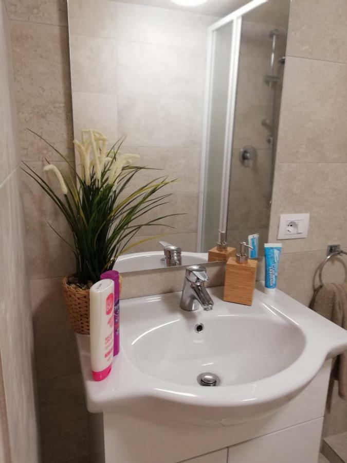 Navona Private Rooms Bnb โรม ภายนอก รูปภาพ